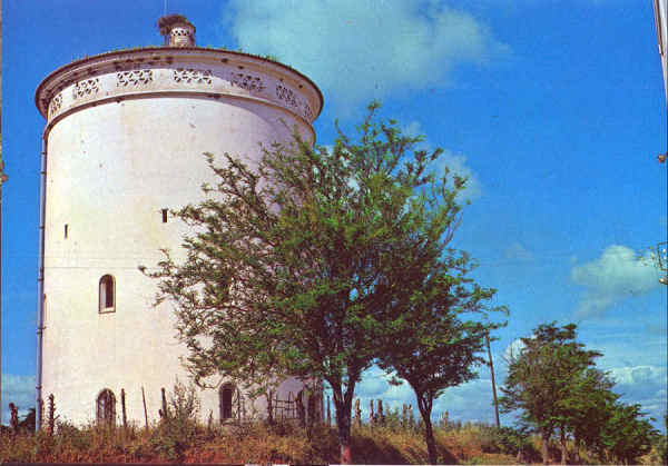 N 23 - MOURA. Depsito de abastecimento de gua - Edio Cmara Municipal de Moura (1980) - Dim. 15x10,5 cm - Col. A. Monge da Silva