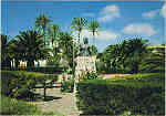 N 786 - PORTO SANTO Na vila, monumentos e palmeiras - Ed. BERNARDINO V.G. CARVO APARTAMENTOS PIORNAIS-BLOCO 9-3.A - FUNCHAL - SD - Dim. 14,9x10,4 cm - Col. Manuel Bia (1988).