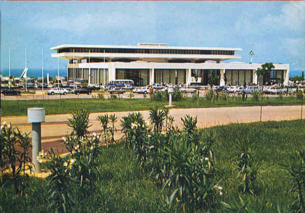 N 200 - Atenas, Aeroporto - Edio Ger.Loucatos, Athens - Dim. 15x10,4 cm - Carimbo Postal 1971 - Col. A. Monge da Silva (1971)