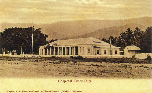 SN - Hospitaal Timor, Dilly - Edio Uitgave N. V.,.. Celebes, Makassar -  SD - Dim. ??x?? cm - Col. Monge da Silva (Cerca de 1915)