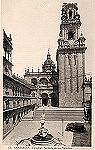 12.Santiago - Catedral: Fachada de las Plateras - Dimenses: 9x14,2 cm - Col. Henrique de Oliveira. 