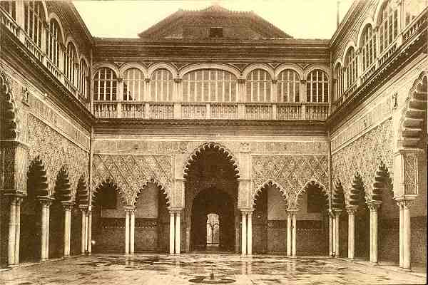 S/N - Sevilla: Real Alczar. Patio ded las Doncallas - Edio J. B. G. 1929 - Dimenses: 13,7x9,1 cm. - Col. Ftima Bia. 