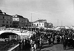 Em 1952, na Ponte-Praa ainda em obras.