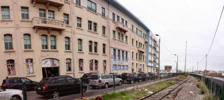 Edifcio onde outrora ficava a fbrica Progresso e terminal da linha do Vale do Vouga. Clicar para ampliar.